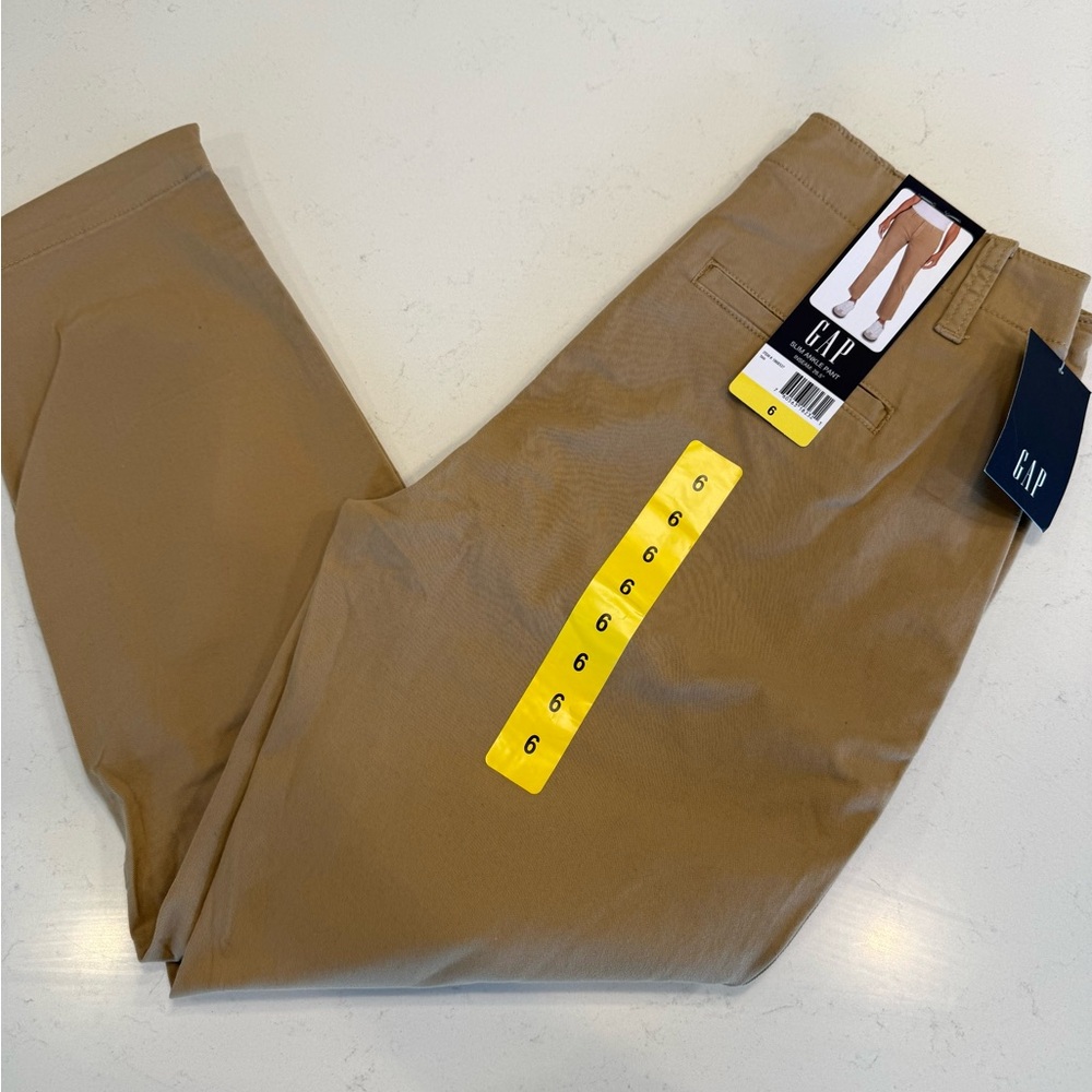 GAP Women’s Khaki Chinos